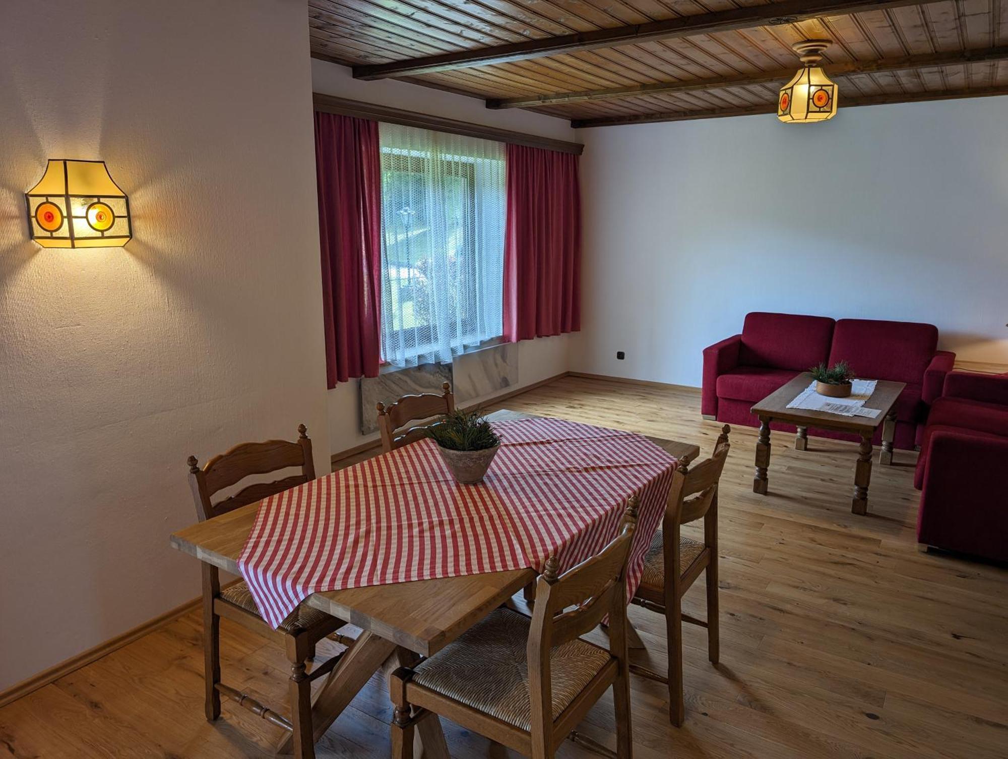 Appartementhaus Habich Bad Kleinkirchheim Extérieur photo